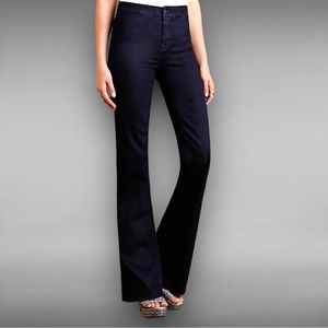 NWT J Brand Mid Rise Tailored Flare Leg Jeans in Inkwell - Size 26